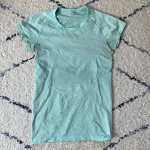 Lululemon swiftly tech